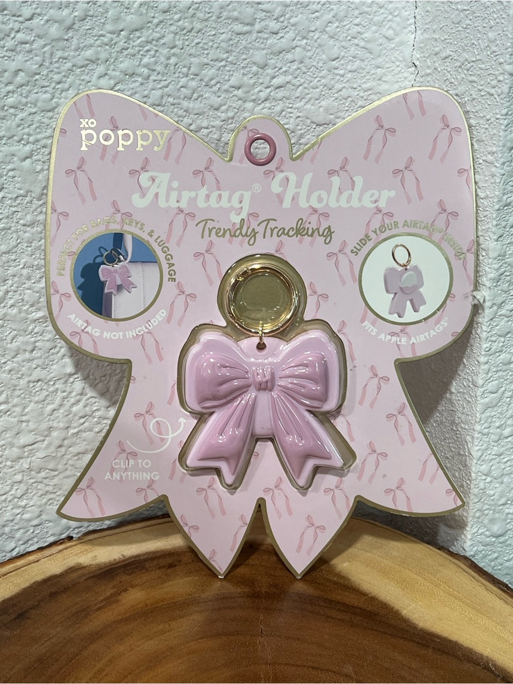 Poppy Pink Bow AirTag Holder – Trendy Tracking Accessory
